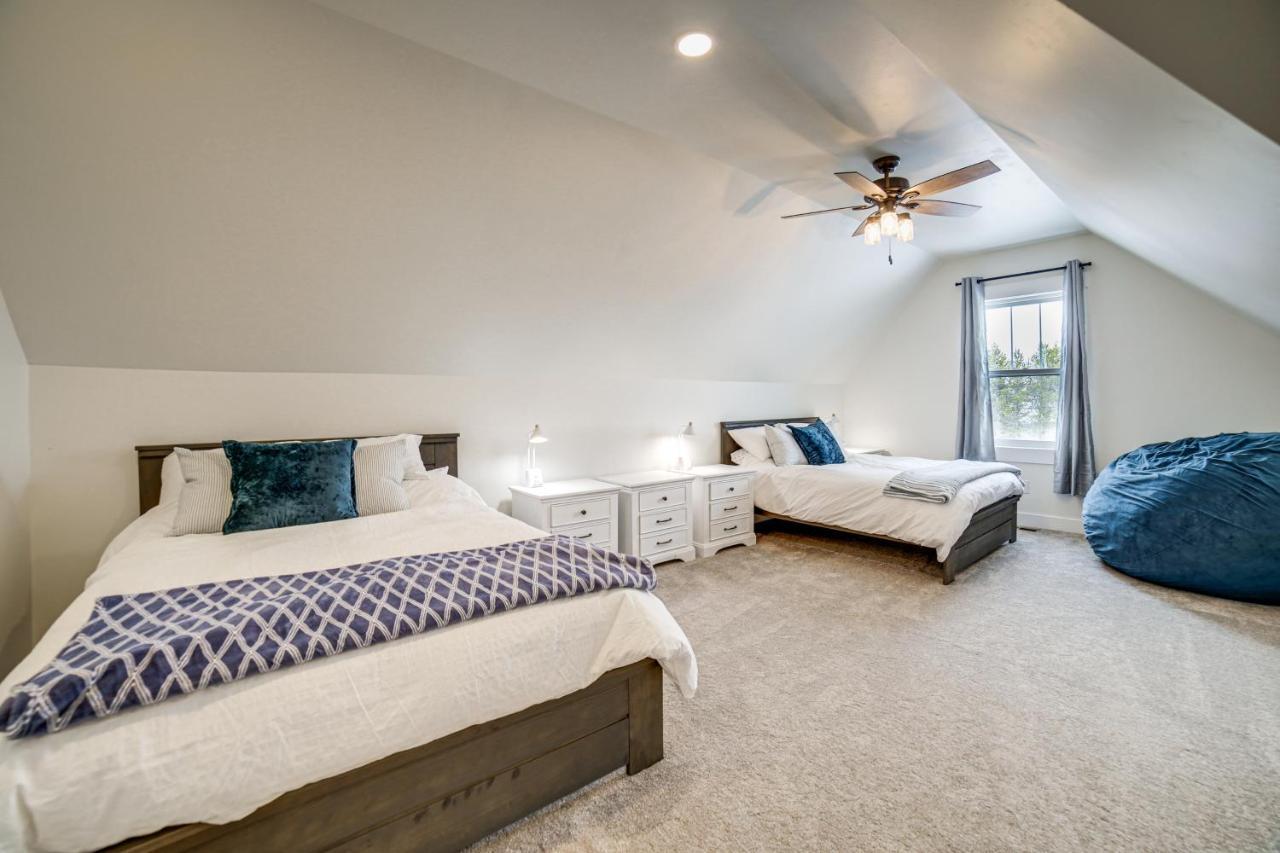 Teton Valley Getaway With Private Deck And Hot Tub! Ashton Ngoại thất bức ảnh