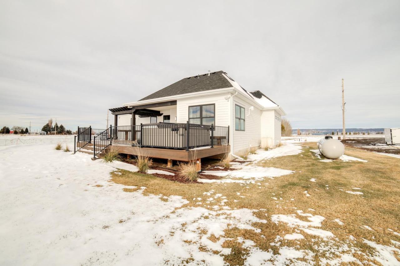 Teton Valley Getaway With Private Deck And Hot Tub! Ashton Ngoại thất bức ảnh