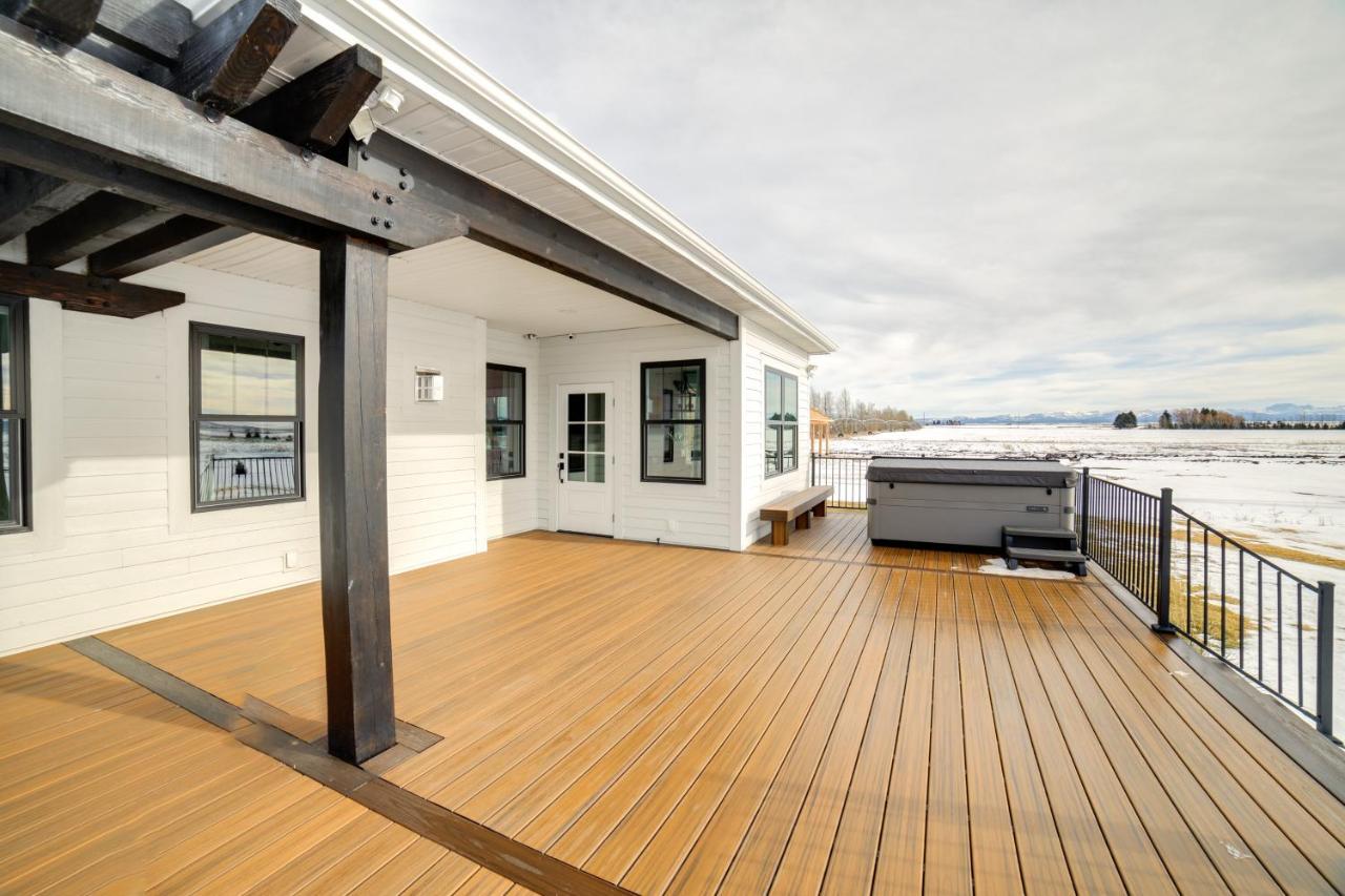 Teton Valley Getaway With Private Deck And Hot Tub! Ashton Ngoại thất bức ảnh